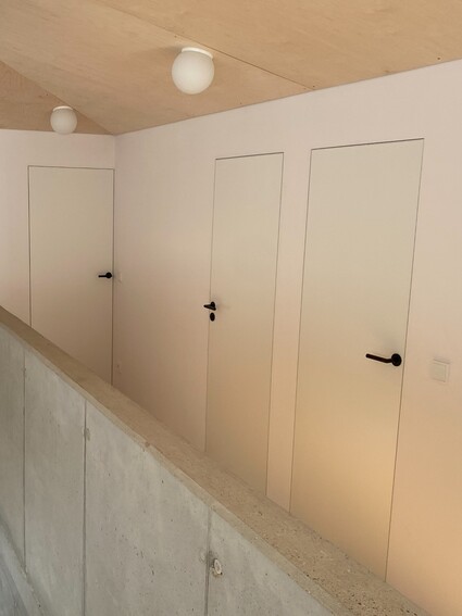 Největší luxus u dveří? Když nepůsobí jako dveře. CLEVER&nbsp;&hellip;