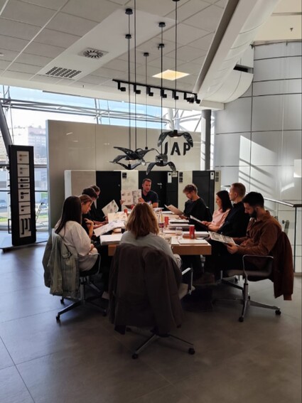 Architekti, designéři potkejme se u detailu. Školíme v Praze …