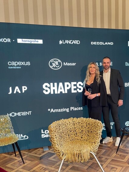 Nejde o architekturu. Jde o to, jak přemýšlíte o prostoru. SHAPES …