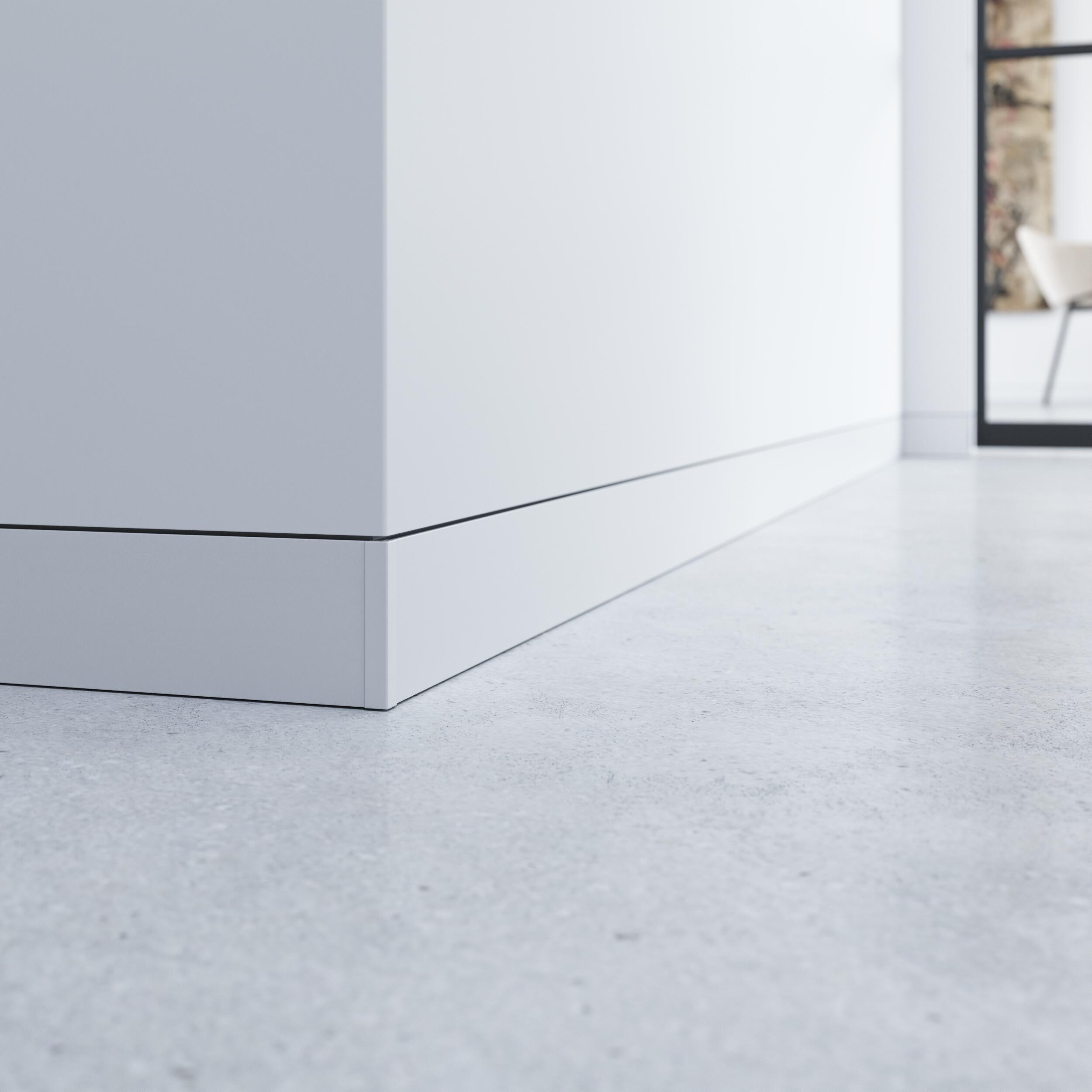 Soklová lišta s vnější spojkou