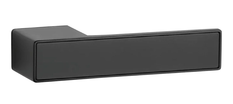 povrchová úprava: černá