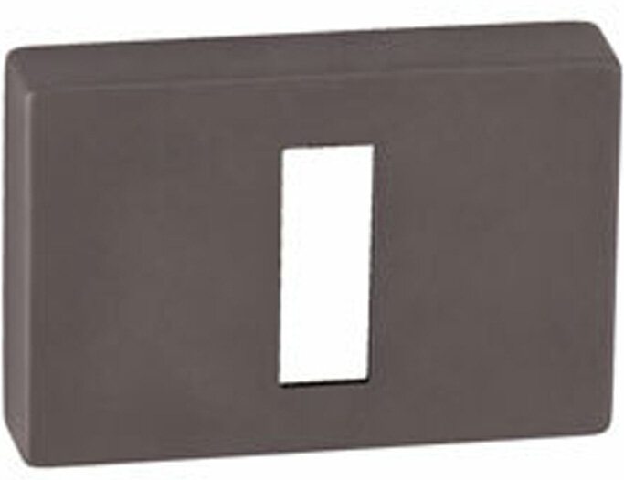 povrchová úprava: titan