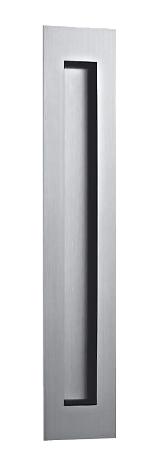 povrchová úprava: chrom broušený