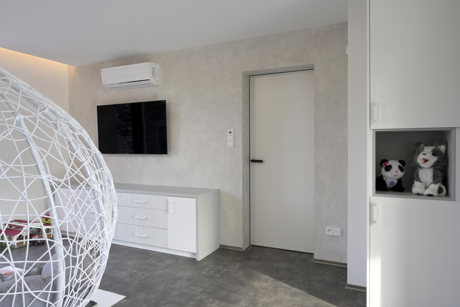 Prémiové dveře Master a skleněné zábradlí